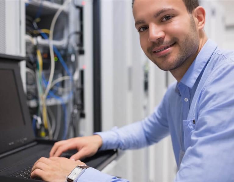 TÉCNICO EM INFORMÁTICA